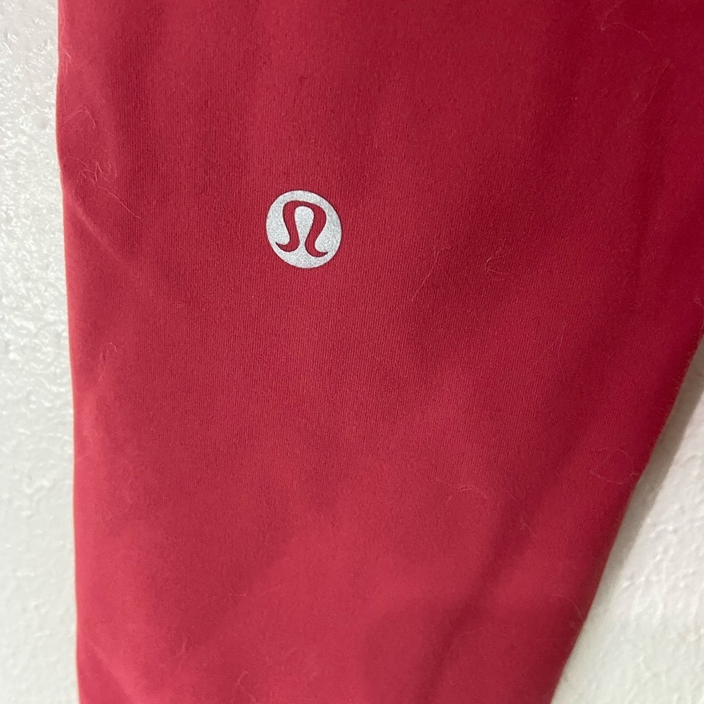 Lululemon legging - Picture 6 of 15